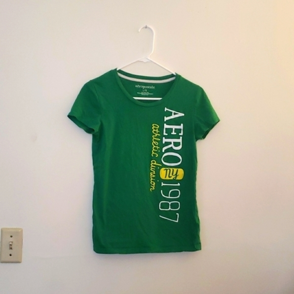 Large Aeropostale TShirt
